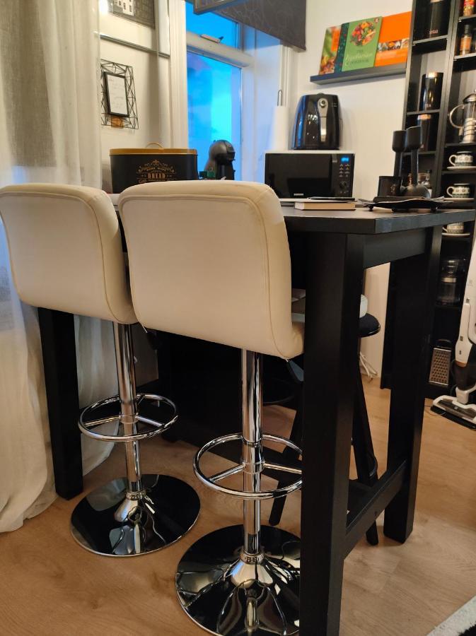 אקורירי Studio White Bears מראה חיצוני תמונה
